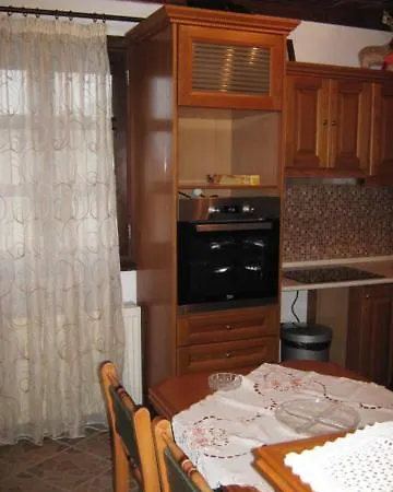 Stelios House * Theológos